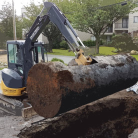 https://www.tanktech.net/wp-content/uploads/2018/03/2_oil_tank_removal_web-e1582351197778.jpg
